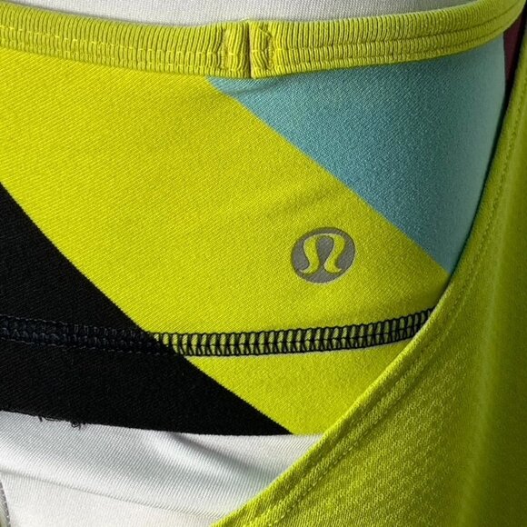 Lululemon Women's Green No Limits Tank Top Size 4 - Picture 7 of 12